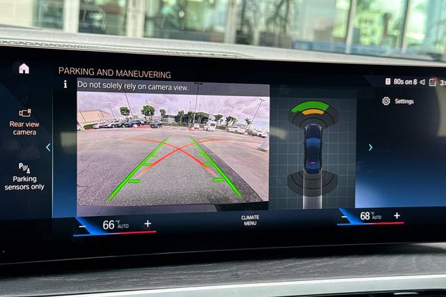 Used 2024 BMW 330i Sedan image 23