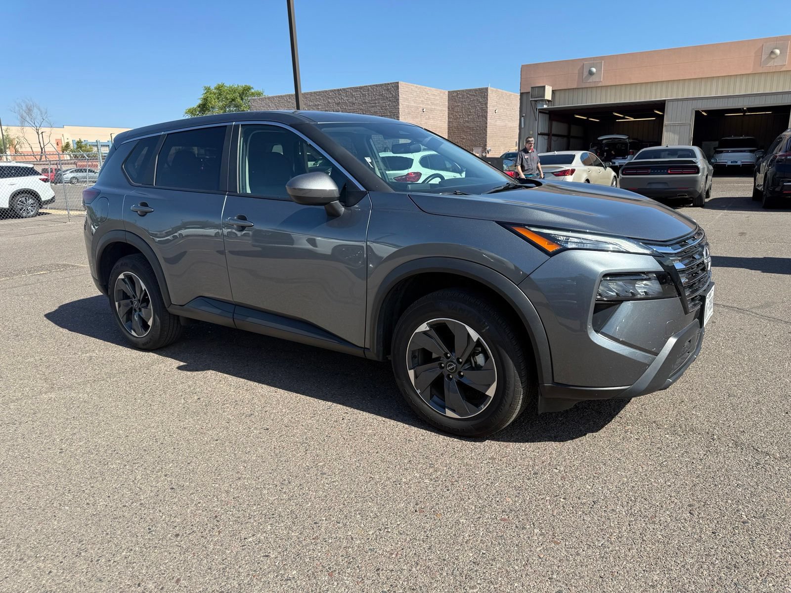 Certified 2025 Nissan Rogue SV FWD image 2