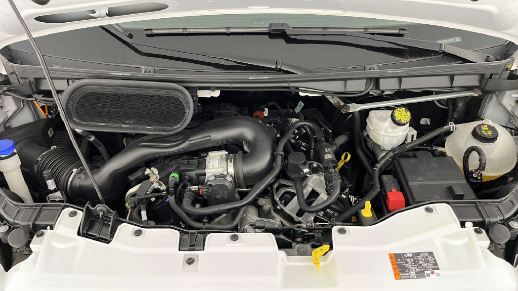 Used 2024 Ford Transit 250 148 Medium Roof Extended AWD w/ Load Area Protection Package image 31
