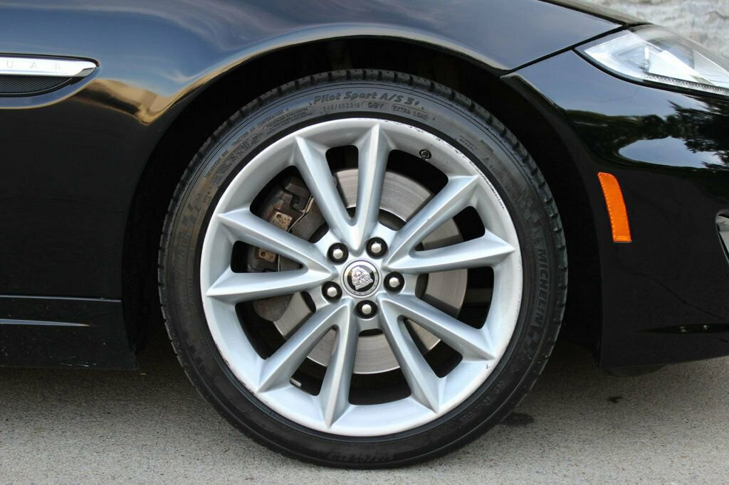 Used 2013 Jaguar XK Touring RWD image 33