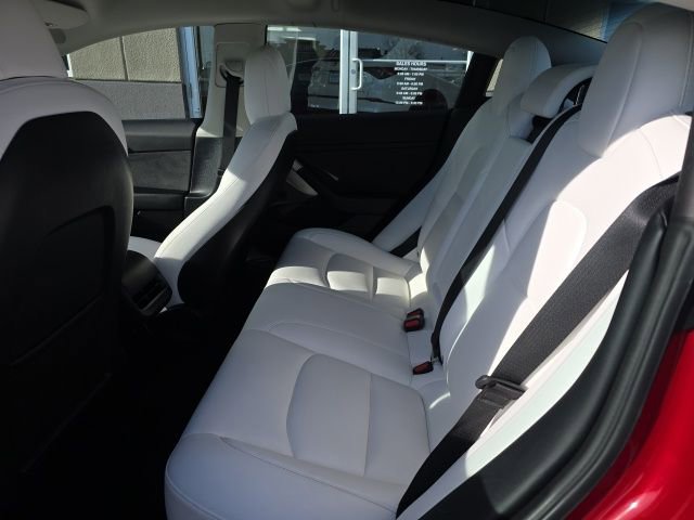Used 2022 Tesla Model 3 Long Range image 10