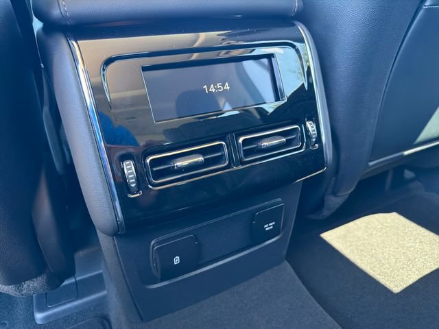 New 2026 Lincoln Aviator Reserve AWD/4WD image 16