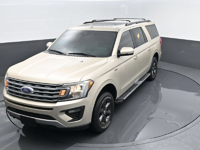 Used 2018 Ford Expedition Max XLT w/ Equipment Group 202A AWD/4WD image 23