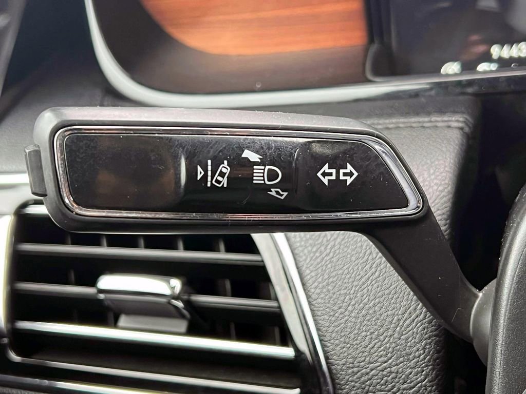 Used 2020 Lincoln Navigator L Reserve w/ Equipment Group 201A Reserve image 26