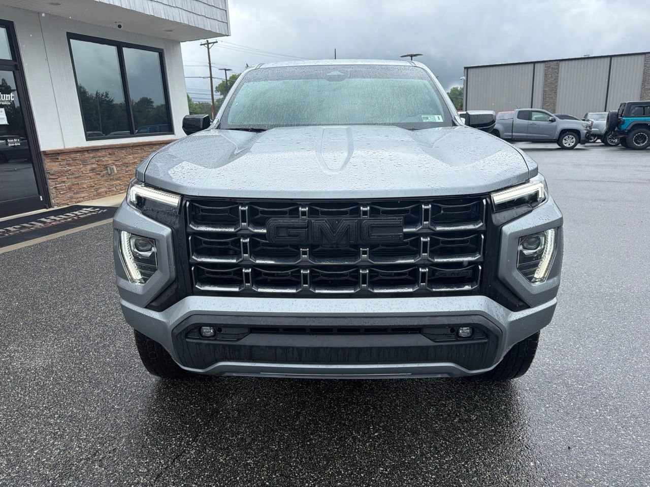 Used 2024 GMC Canyon AT4 AWD/4WD image 12