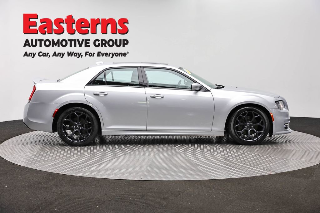 Used 2020 Chrysler 300 S image 4