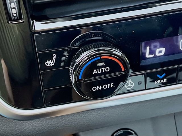 New 2026 Nissan Rogue Platinum w/ Platinum Premium Package image 18