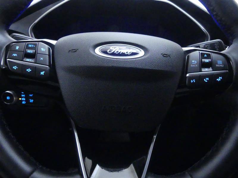 Used 2022 Ford Escape SEL w/ Technology Package FWD image 16
