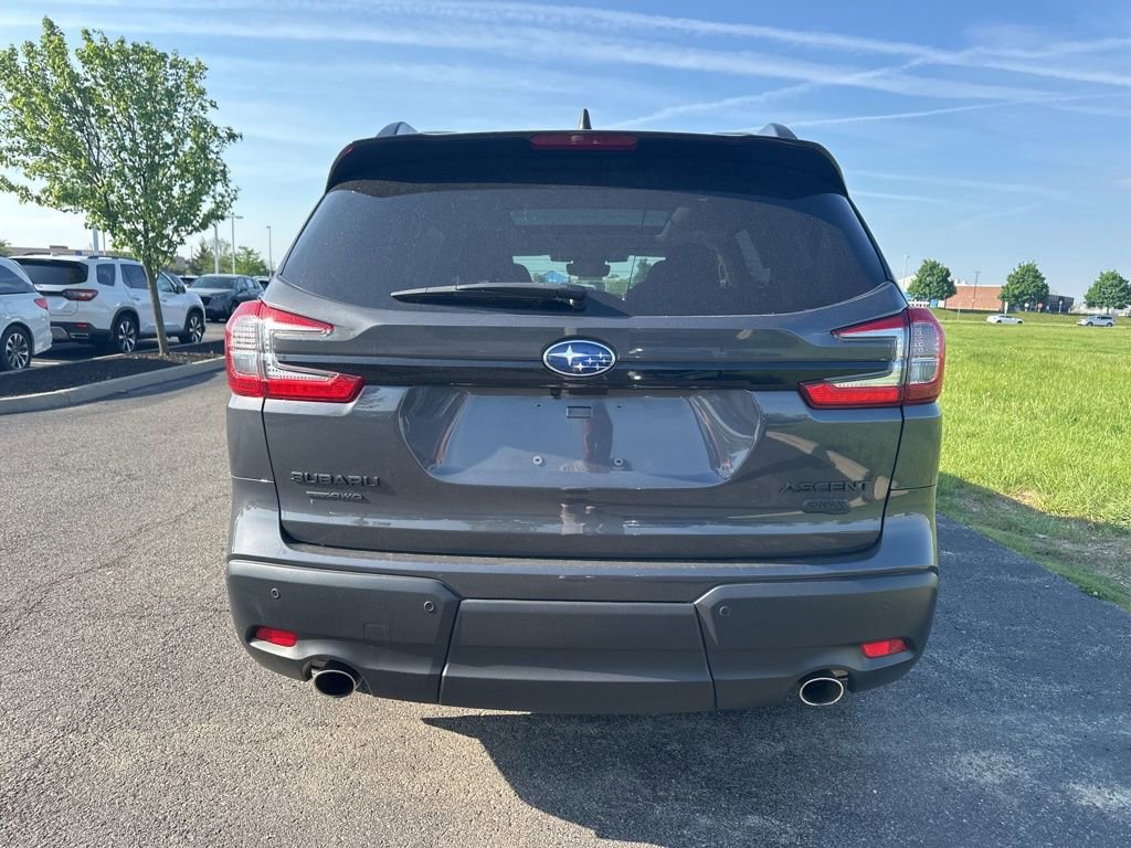 Used 2023 Subaru Ascent Onyx Edition AWD/4WD image 9