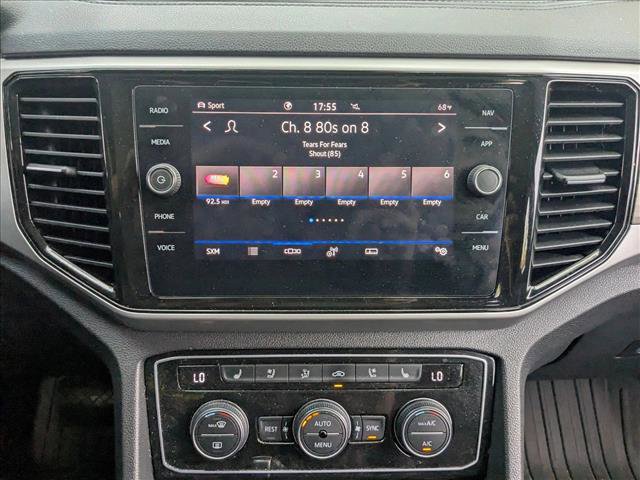 Used 2021 Volkswagen Atlas SEL Premium image 10