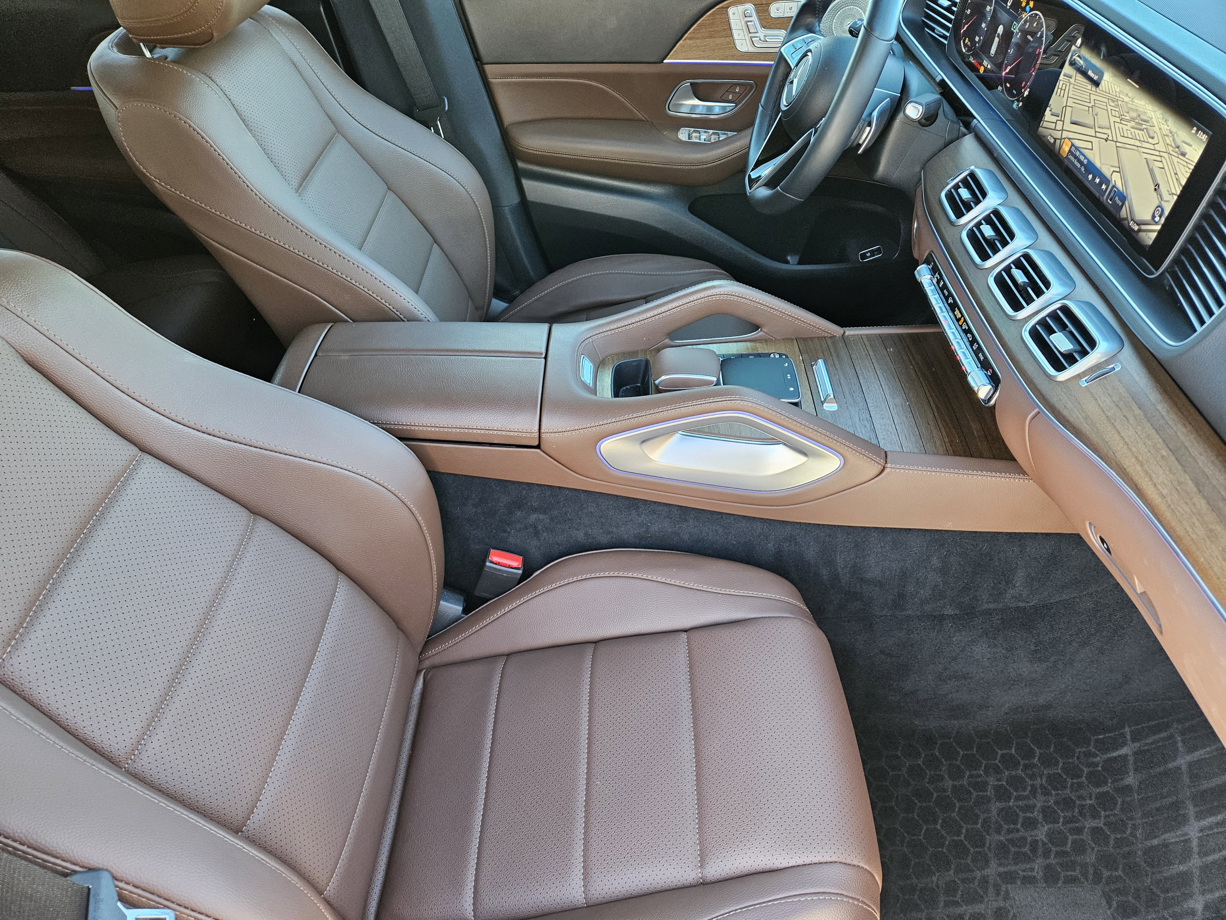 Used 2025 Mercedes-Benz GLE 450 4MATIC image 14