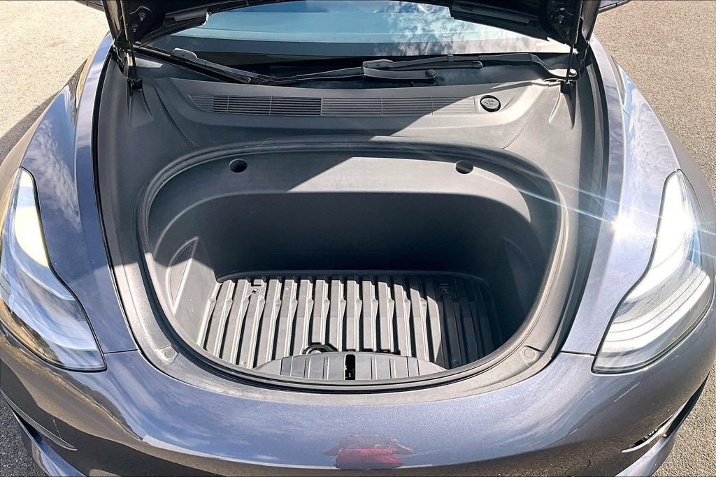 Used 2022 Tesla Model 3 Performance AWD/4WD image 9