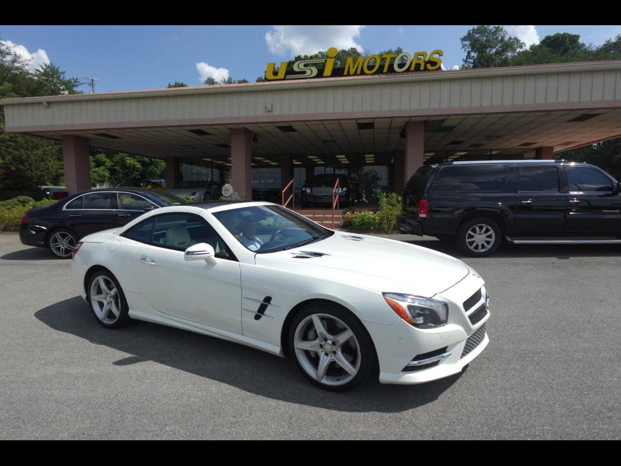 Used 2014 Mercedes-Benz SL 550 w/ Sport Wheel Package