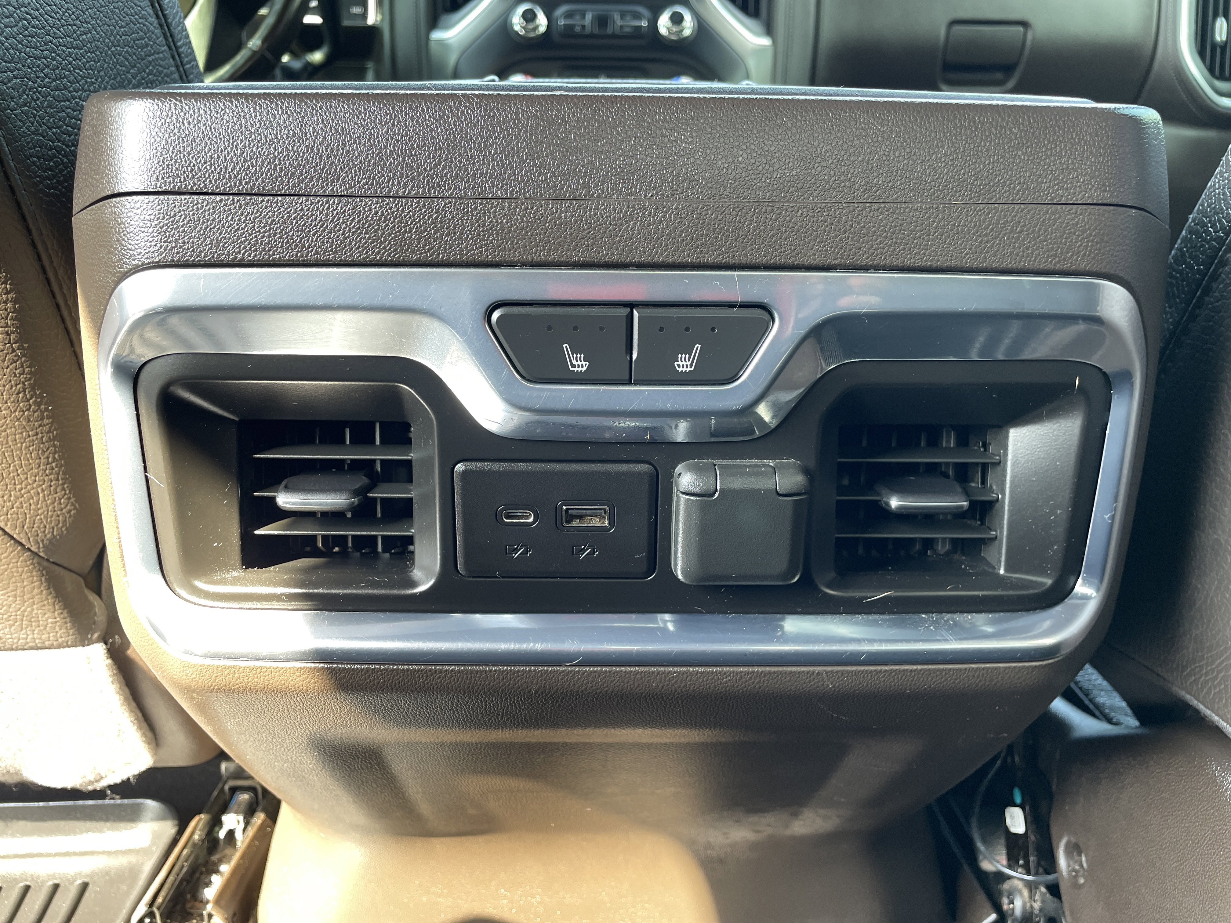 Used 2021 GMC Sierra 2500 Denali w/ Denali Ultimate Package image 19