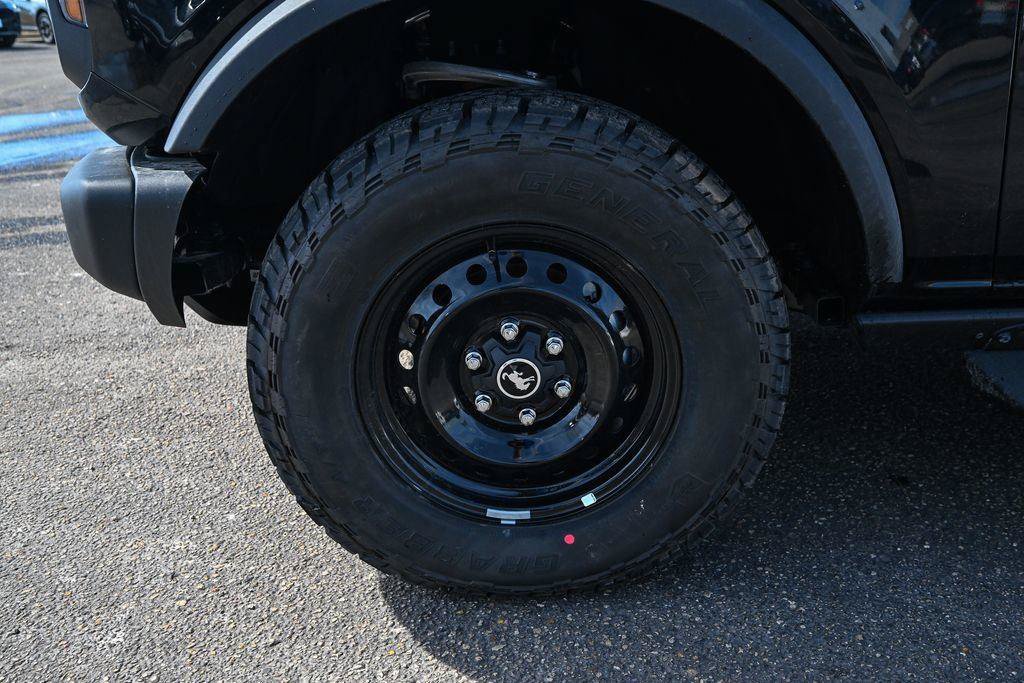 New 2026 Ford Bronco Big Bend w/ Black Diamond Package AWD/4WD image 12