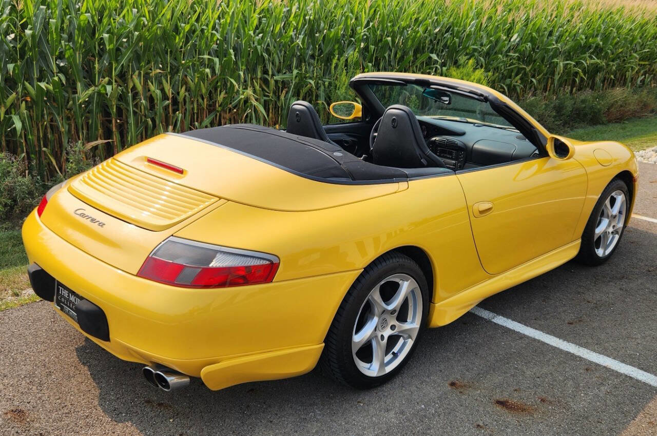 Used 2001 Porsche 911 Carrera image 4