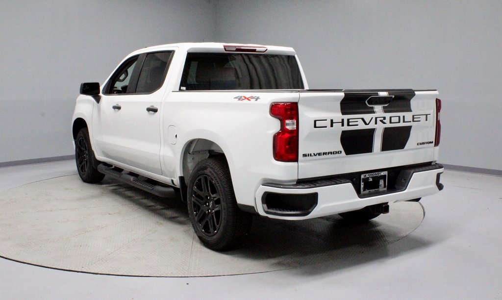 Used 2023 Chevrolet Silverado 1500 Custom w/ Rally Edition image 9