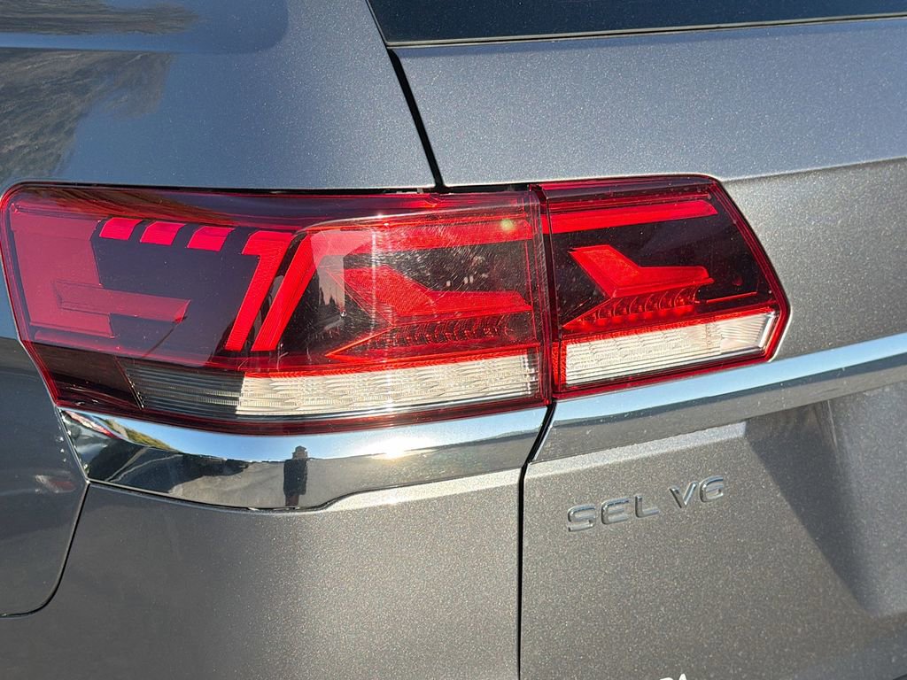 Used 2022 Volkswagen Atlas SEL AWD/4WD image 12