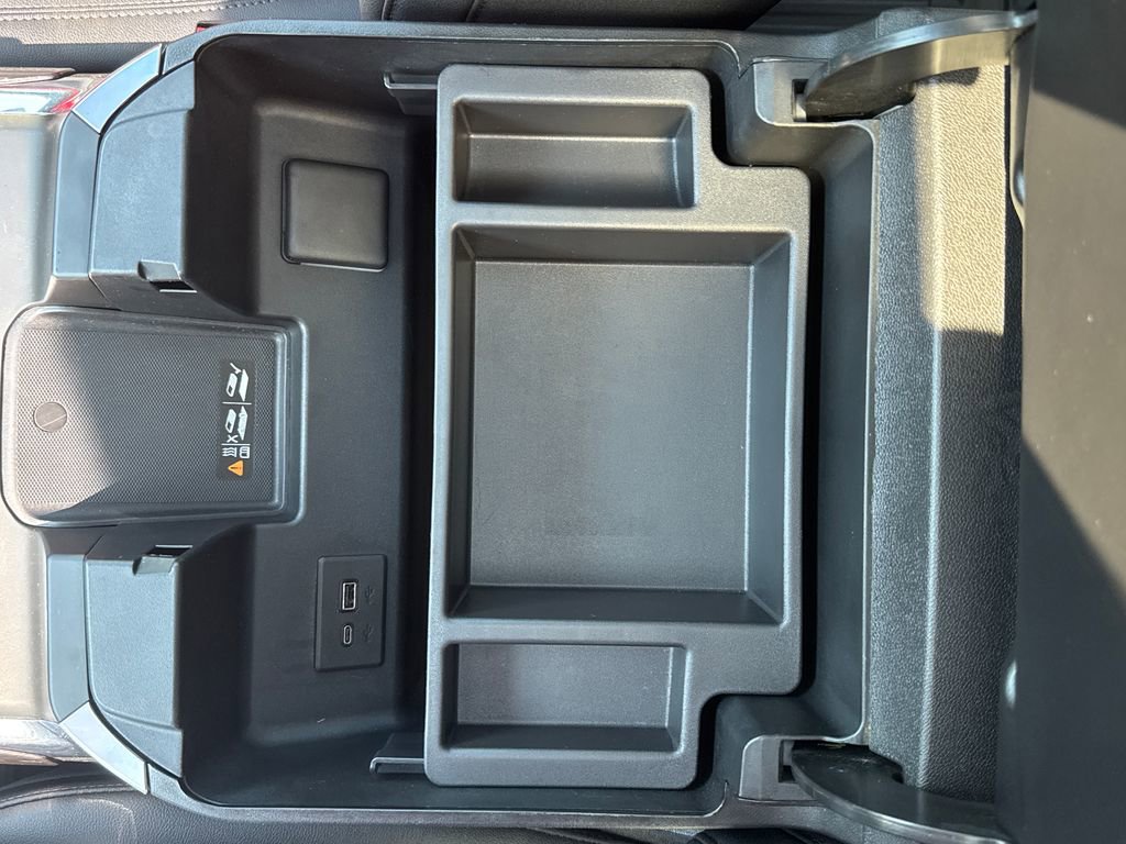 Used 2024 Chevrolet Silverado 2500 LTZ w/ LTZ Plus Package image 26