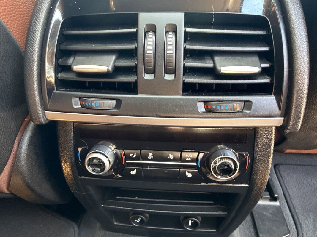 Used 2015 BMW X5 xDrive35i AWD/4WD image 23