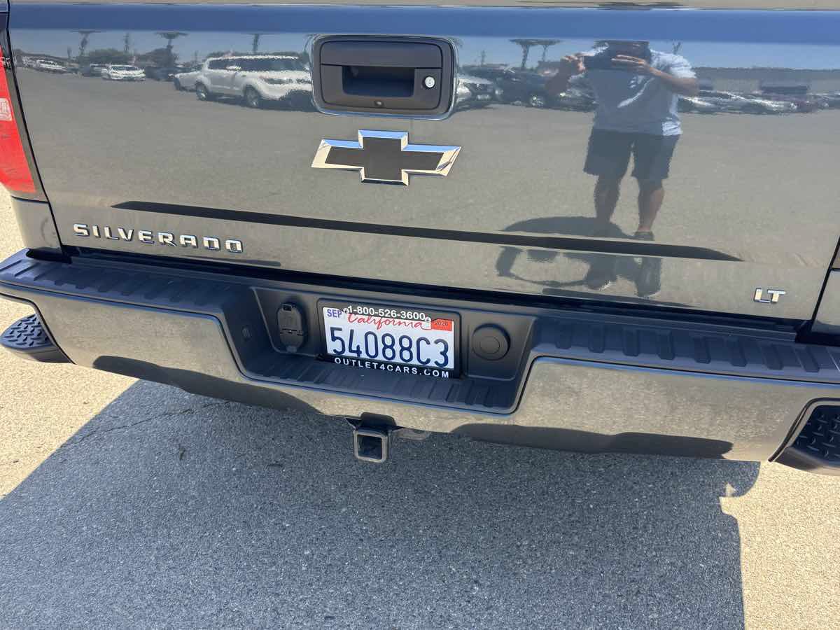 Used 2018 Chevrolet Silverado 1500 LT w/ All Star Edition AWD/4WD image 9