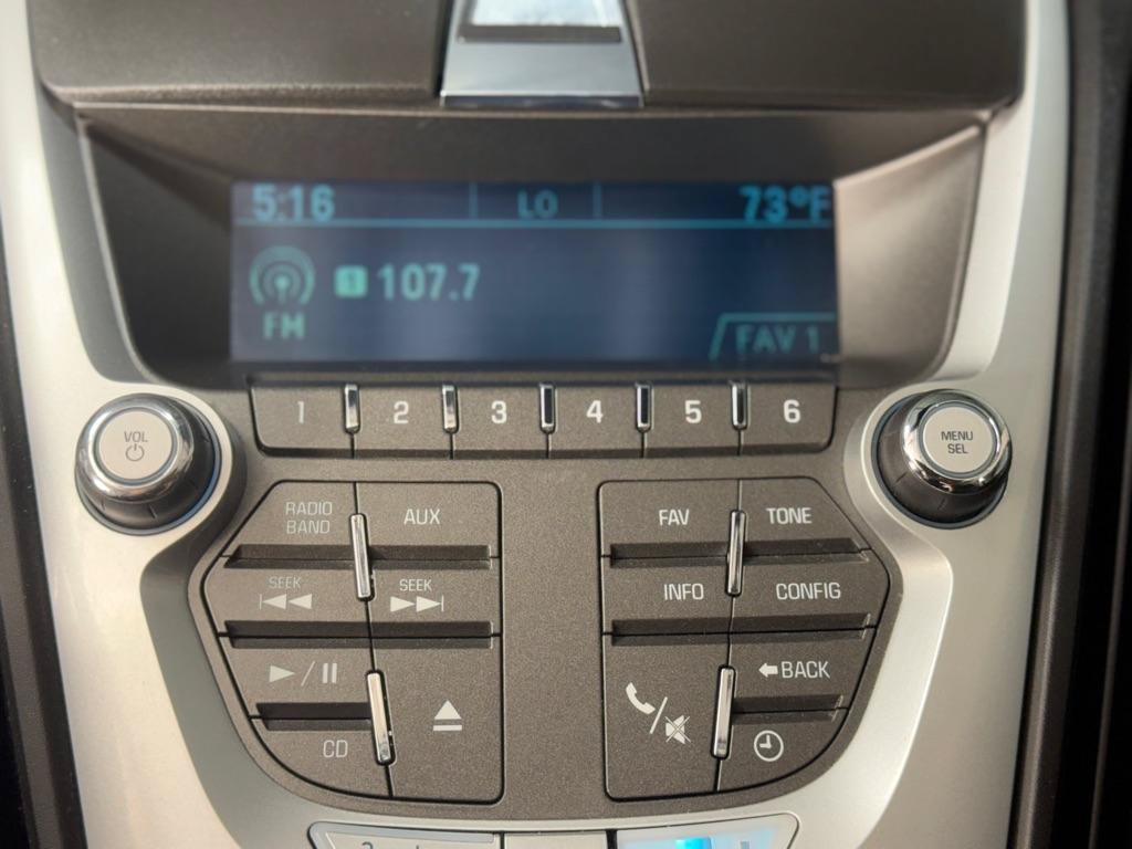 Used 2010 Chevrolet Equinox LT FWD image 16