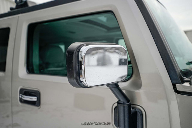 Used 2003 HUMMER H2 w/ Preferred Equipment Group image 79