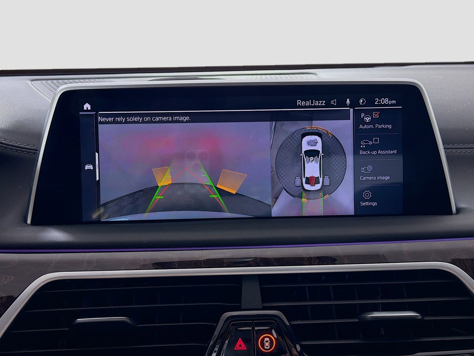 Used 2022 BMW 750i xDrive w/ Executive Package image 18