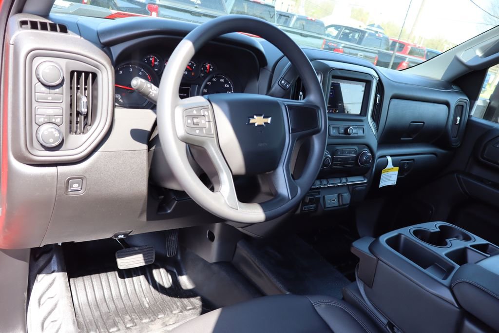 New 2026 Chevrolet Silverado 3500 W/T AWD/4WD image 6