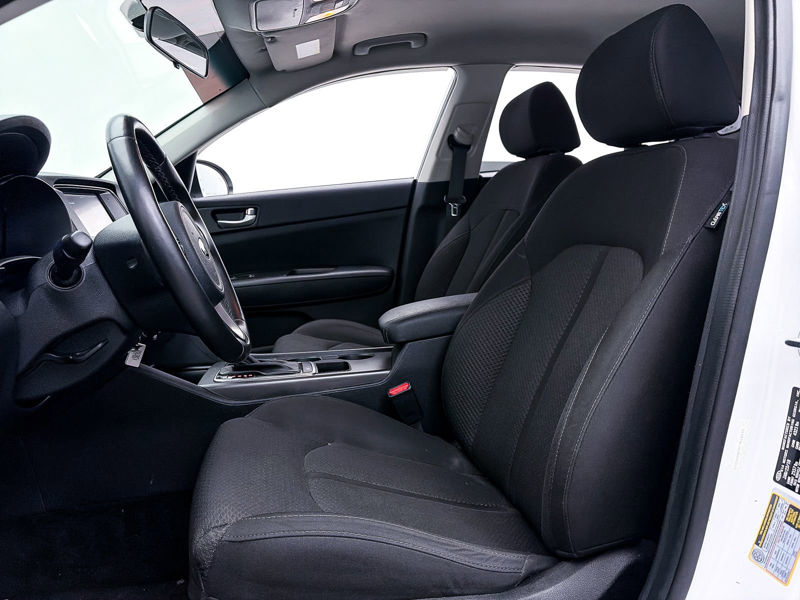 Used 2018 Kia Optima LX image 16