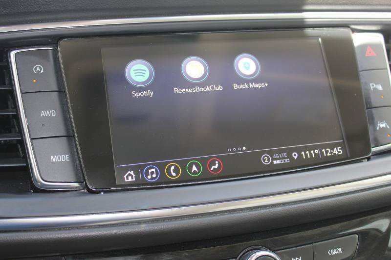 Used 2023 Buick Enclave Essence w/ Sound and Sites Package AWD/4WD image 38