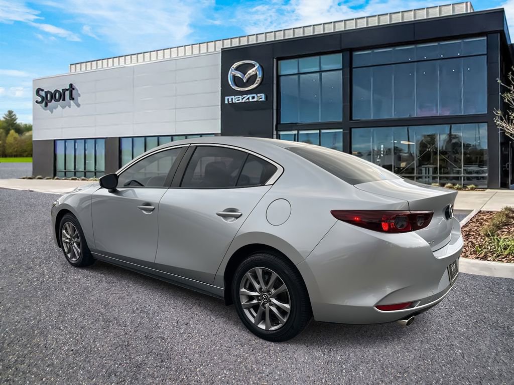 Used 2021 MAZDA MAZDA3 Sedan image 5