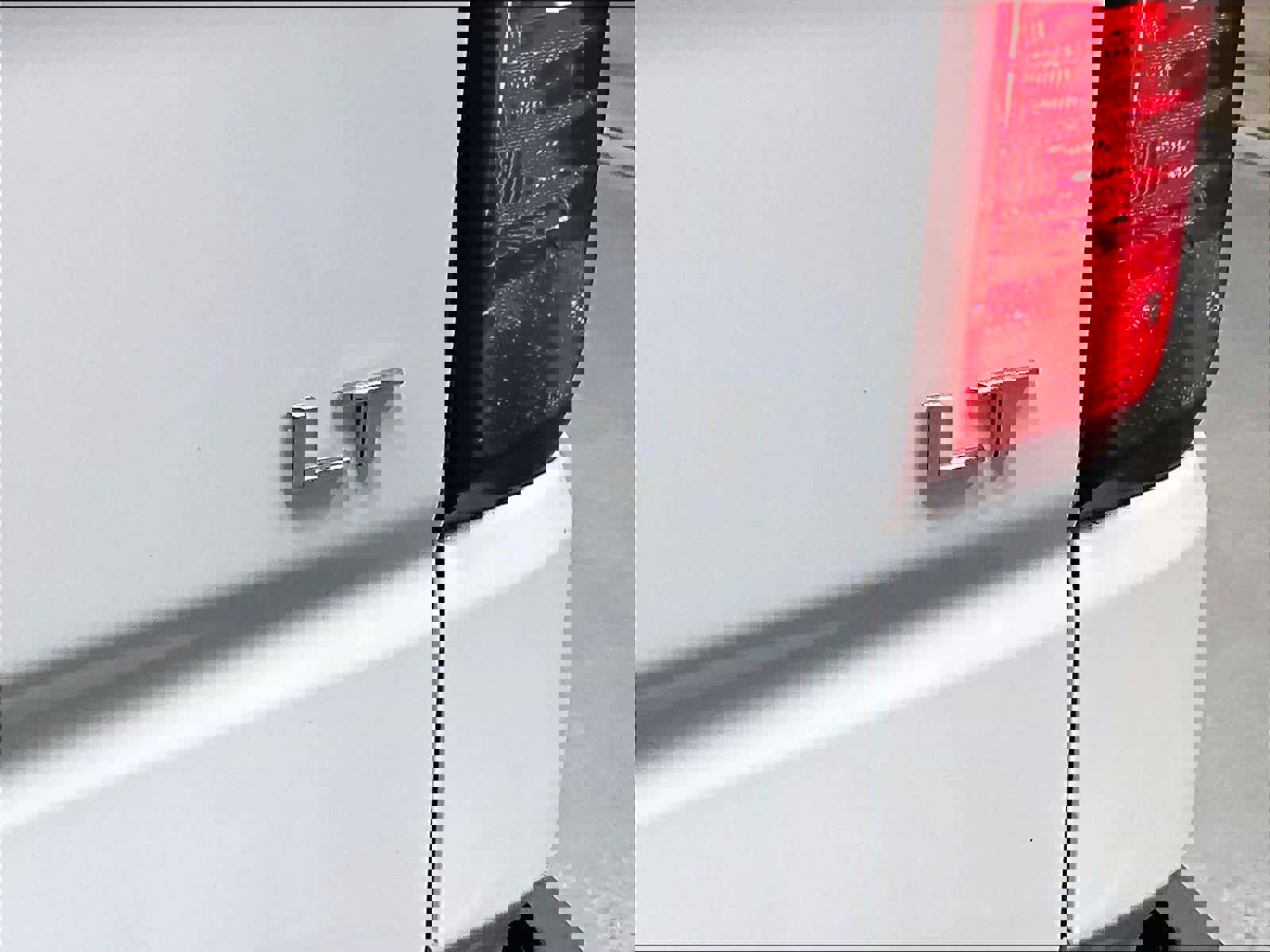 Used 2025 Chevrolet Silverado 1500 LT image 27