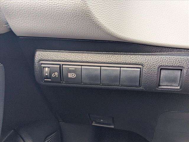 Used 2020 Toyota Corolla SE FWD image 13