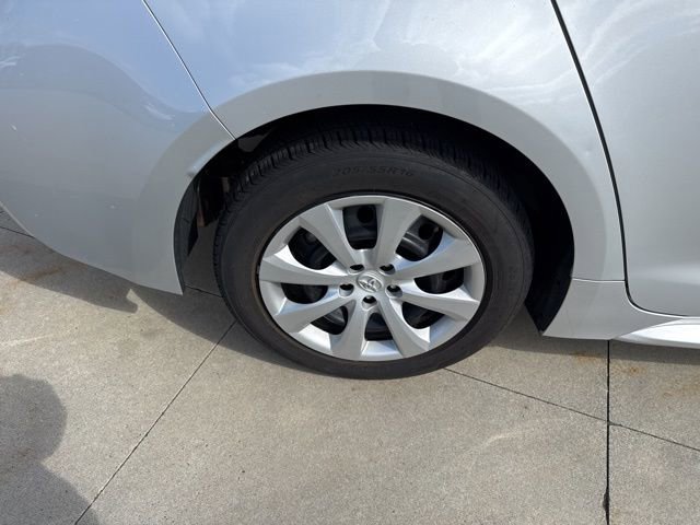 Used 2023 Toyota Corolla LE image 10