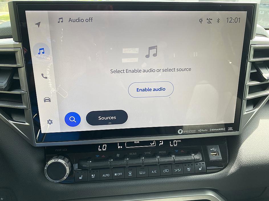 Used 2024 Toyota Sequoia Limited w/ Tow Technology Package RWD image 15