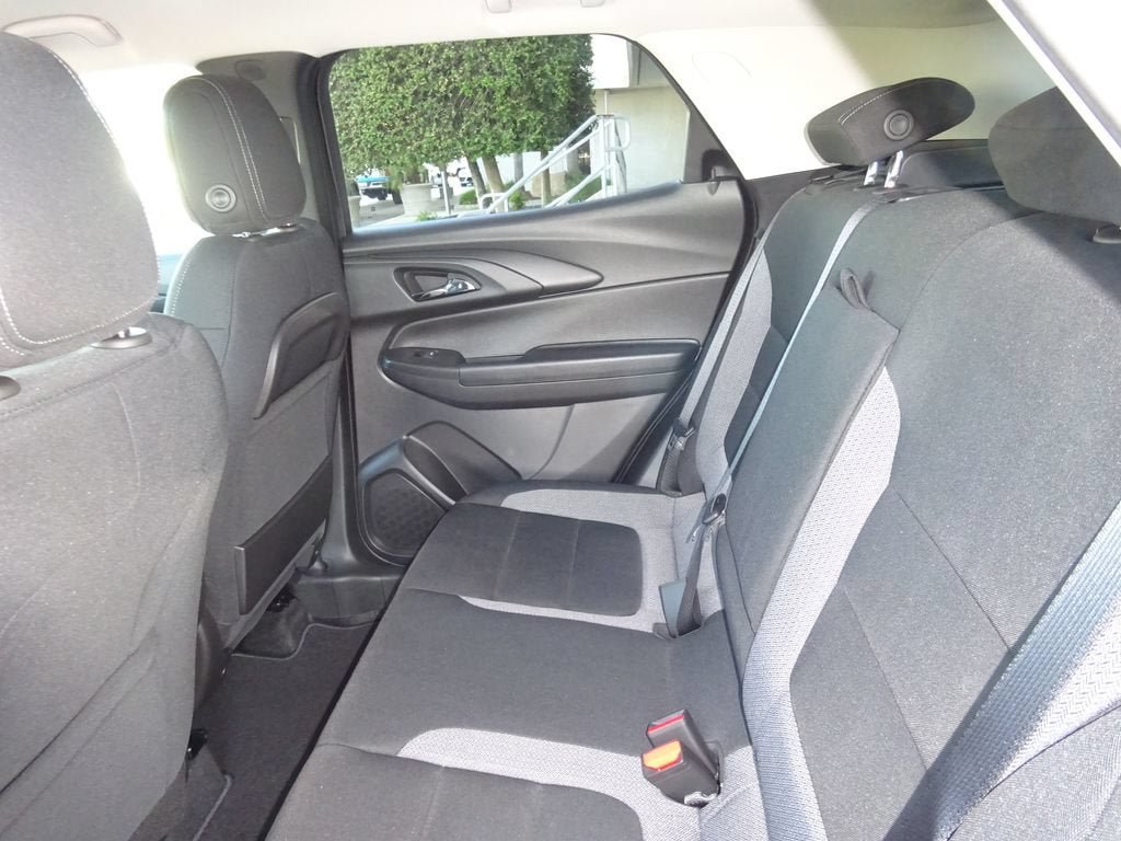 New 2026 Chevrolet TrailBlazer LT w/ Convenience Package FWD image 19