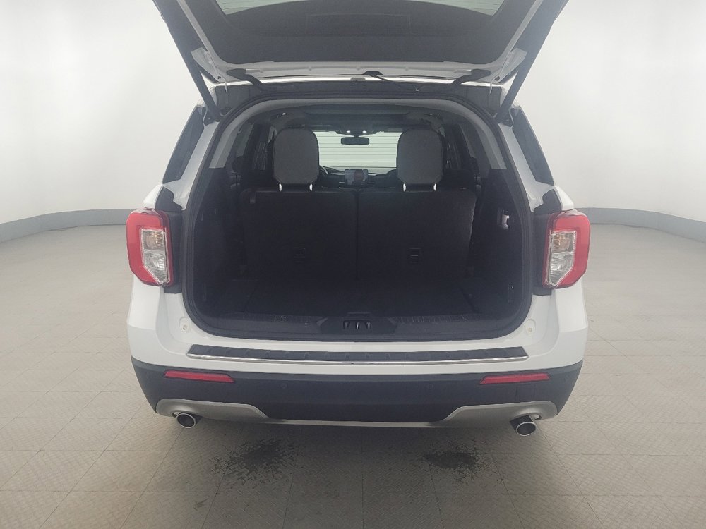 Used 2021 Ford Explorer Limited w/ Equipment Group 301A image 29