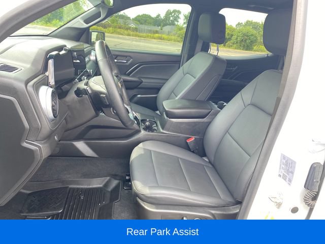 Used 2024 Chevrolet Colorado LT w/ LT Convenience Package III AWD/4WD image 16