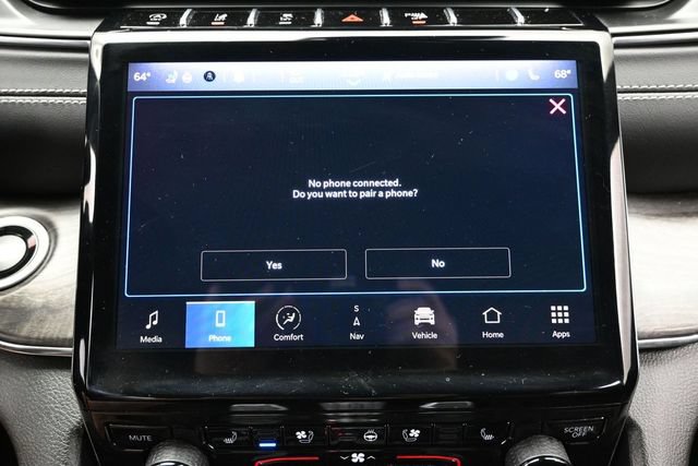 Used 2023 Jeep Grand Cherokee Overland AWD/4WD image 36