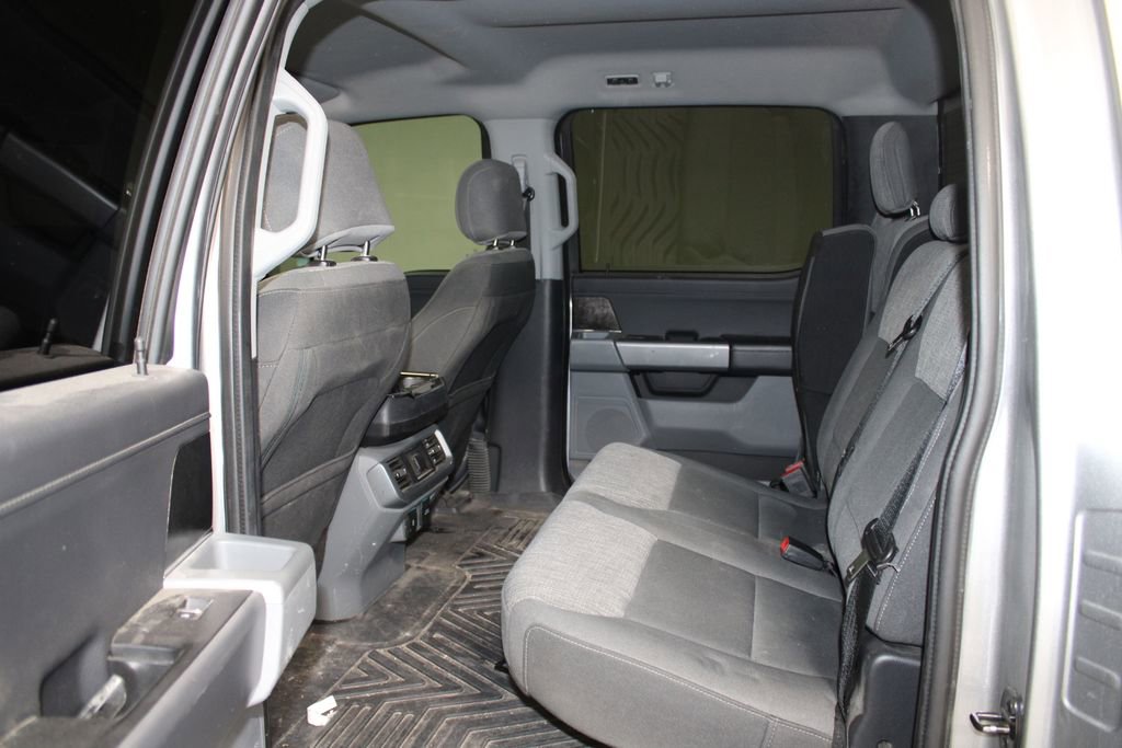 Used 2021 Ford F150 XLT w/ Equipment Group 302A High image 18