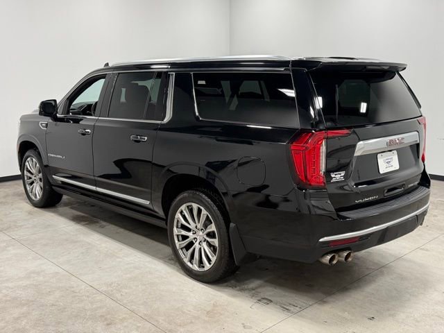 Used 2022 GMC Yukon XL Denali image 9