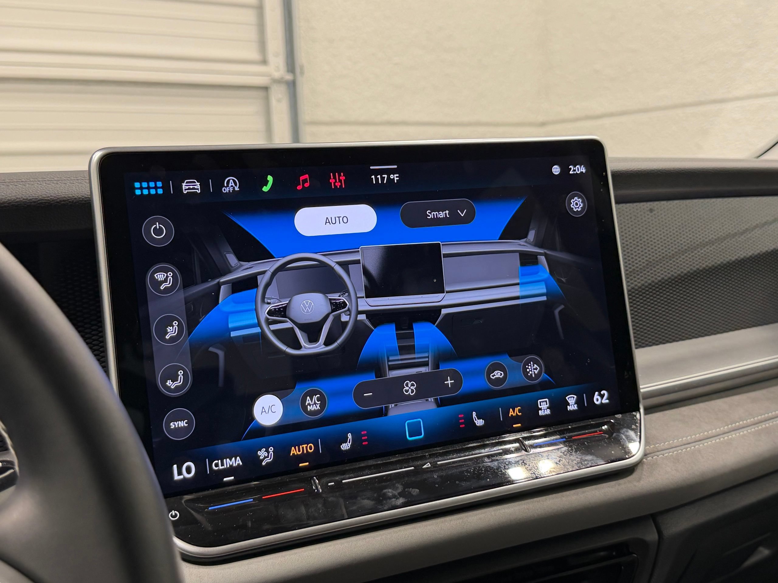 Used 2026 Volkswagen Tiguan SE FWD image 44
