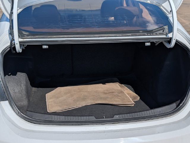 Used 2019 Chevrolet Malibu LT FWD image 26