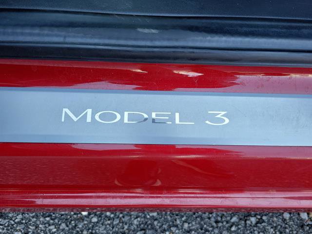 Used 2018 Tesla Model 3 Long Range image 6