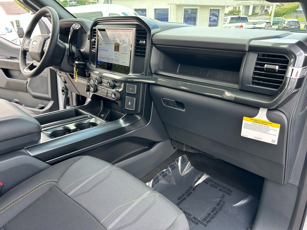 New 2025 Ford F150 STX image 44