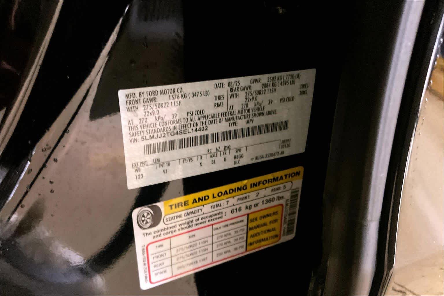 Used 2025 Lincoln Navigator Black Label AWD/4WD image 31