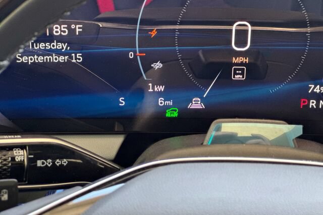 New 2027 Cadillac Optiq Sport RWD image 27