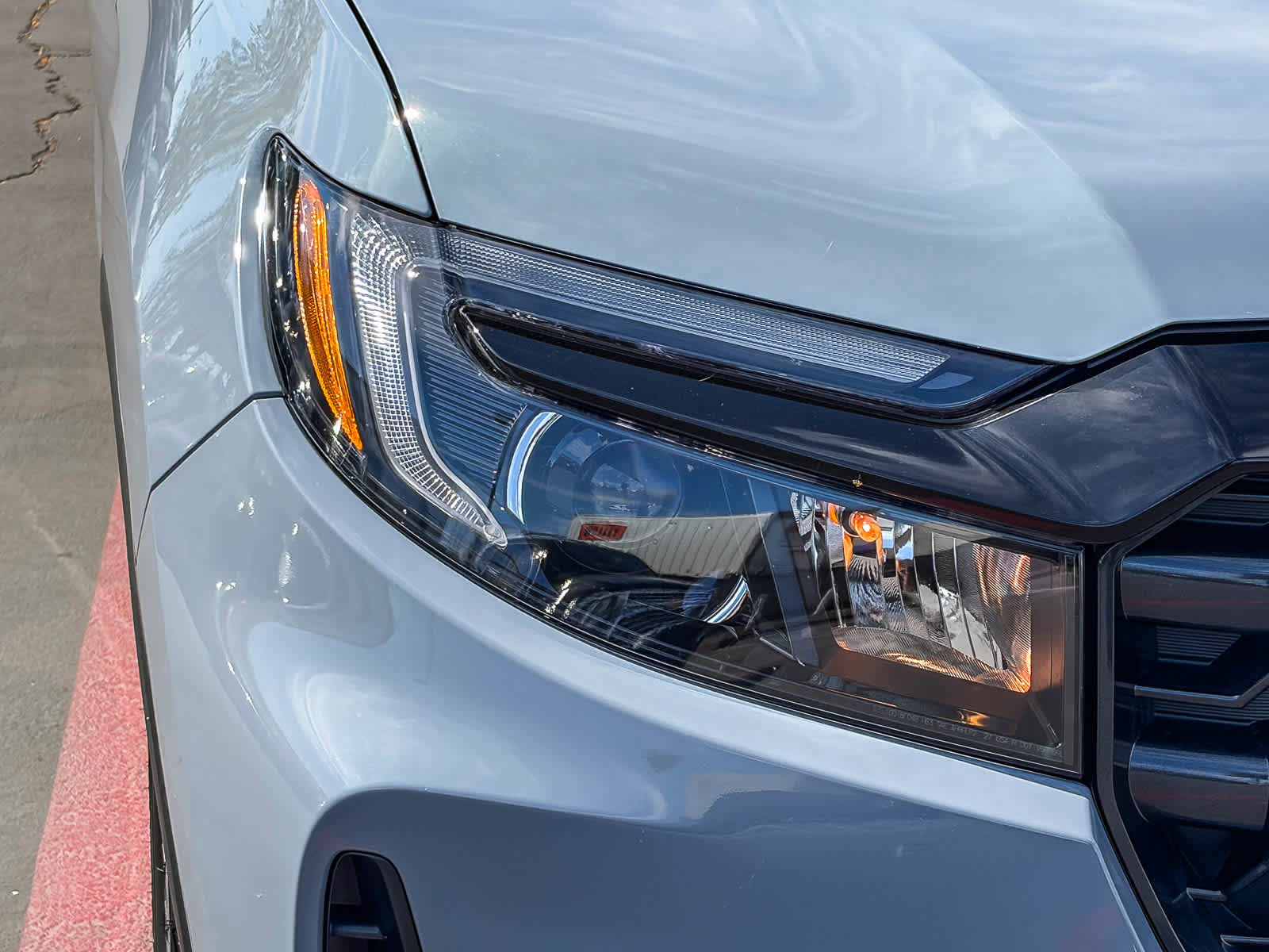 Used 2024 Honda Ridgeline Sport image 7