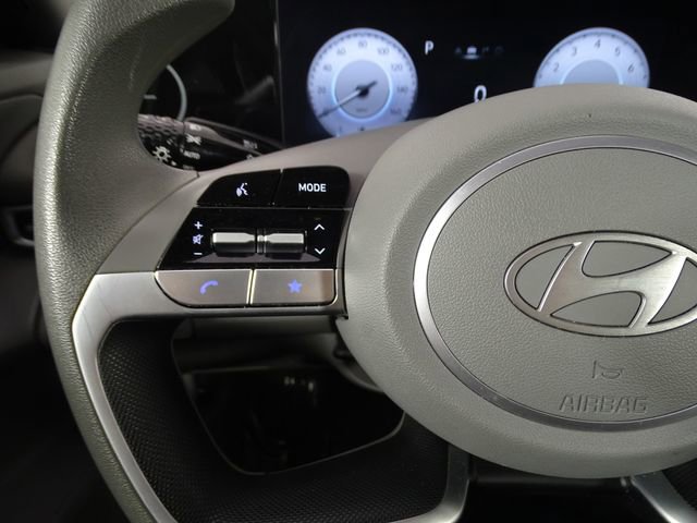 Used 2024 Hyundai Elantra SEL FWD image 21